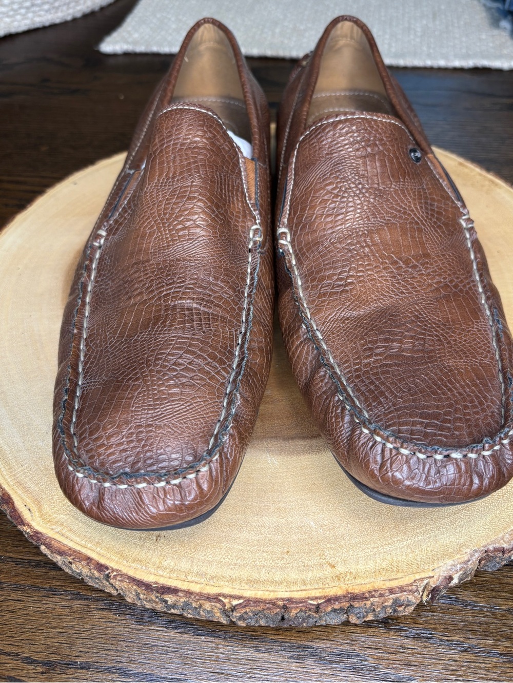 Steve Madden Men's Brown Textured Leather Slip-On Loafers